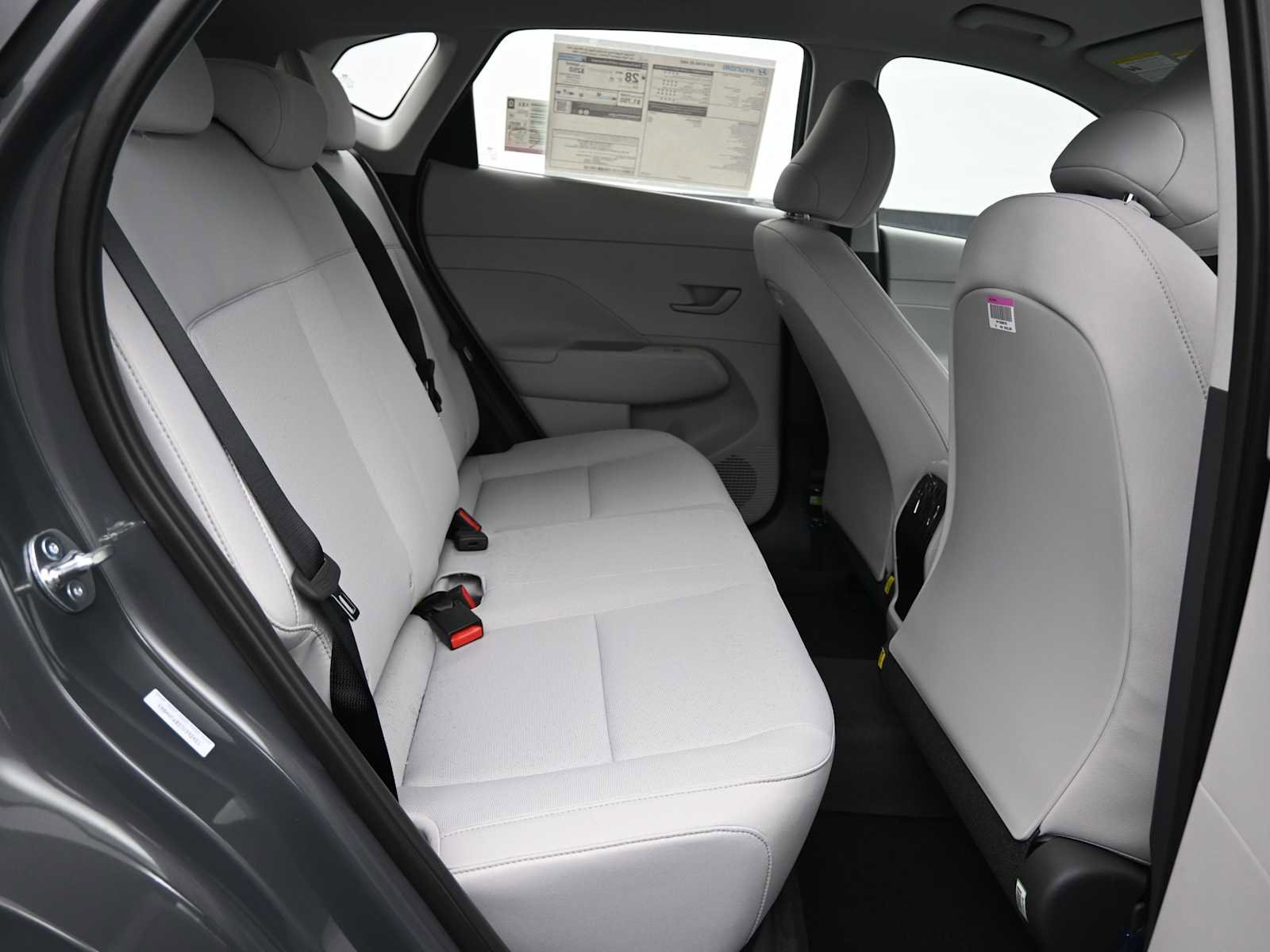 New 2026 Hyundai Kona SE image 12