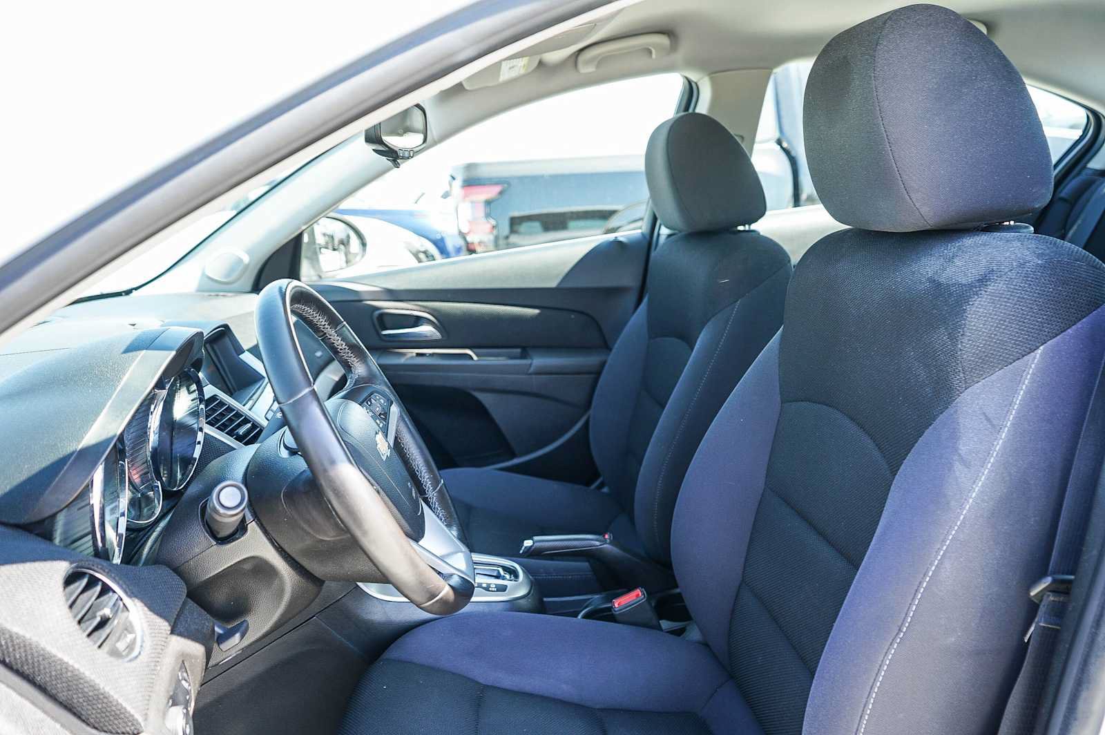 Used 2014 Chevrolet Cruze LT w/ RS Package FWD image 17