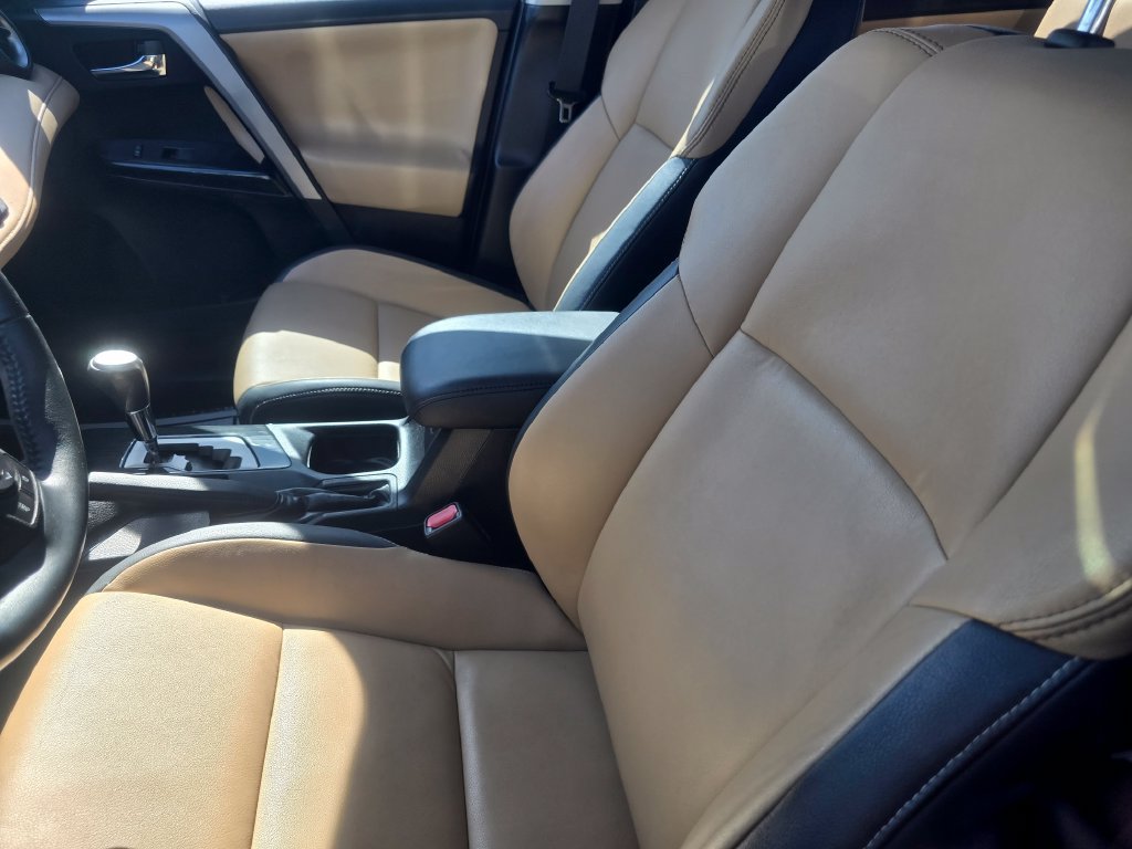 Certified 2016 Toyota RAV4 Limited FWD image 22