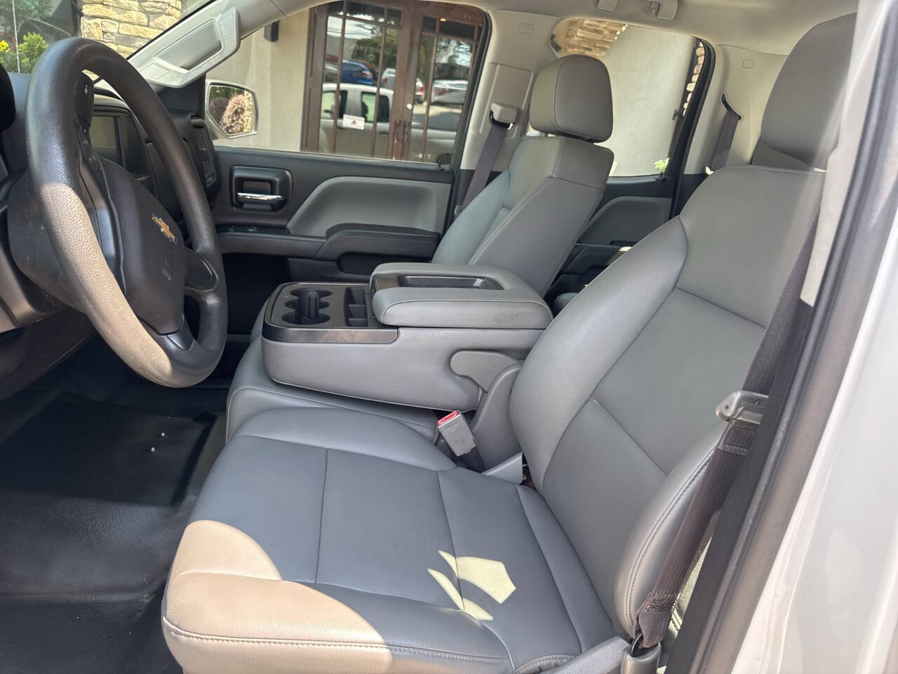 Used 2017 Chevrolet Silverado 1500 W/T RWD image 9