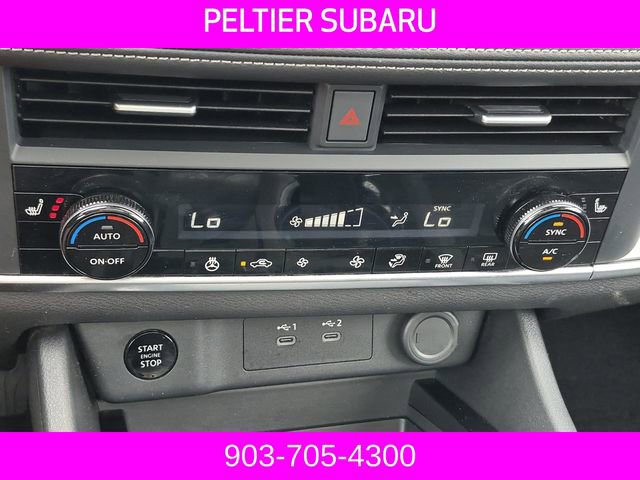Used 2024 Nissan Rogue SV w/ SV Premium Package FWD image 36