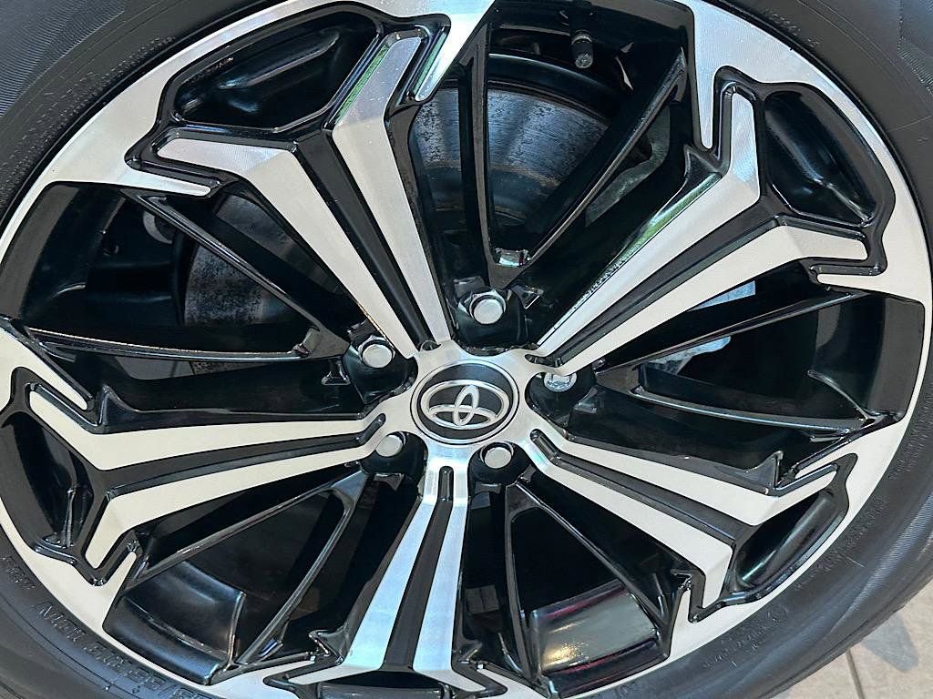 Certified 2025 Toyota RAV4 XSE w/ Weather Package AWD/4WD image 31