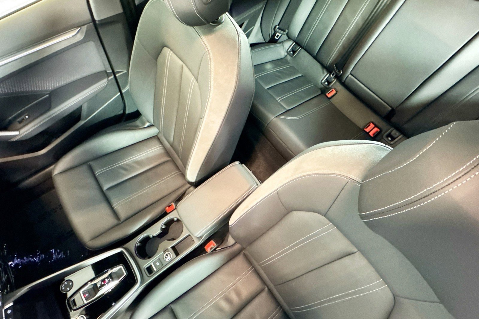 Used 2025 Audi A3 2.0T Premium Plus w/ Premium Plus Package image 19