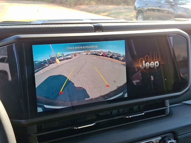 Used 2024 Jeep Wrangler Unlimited Rubicon image 18