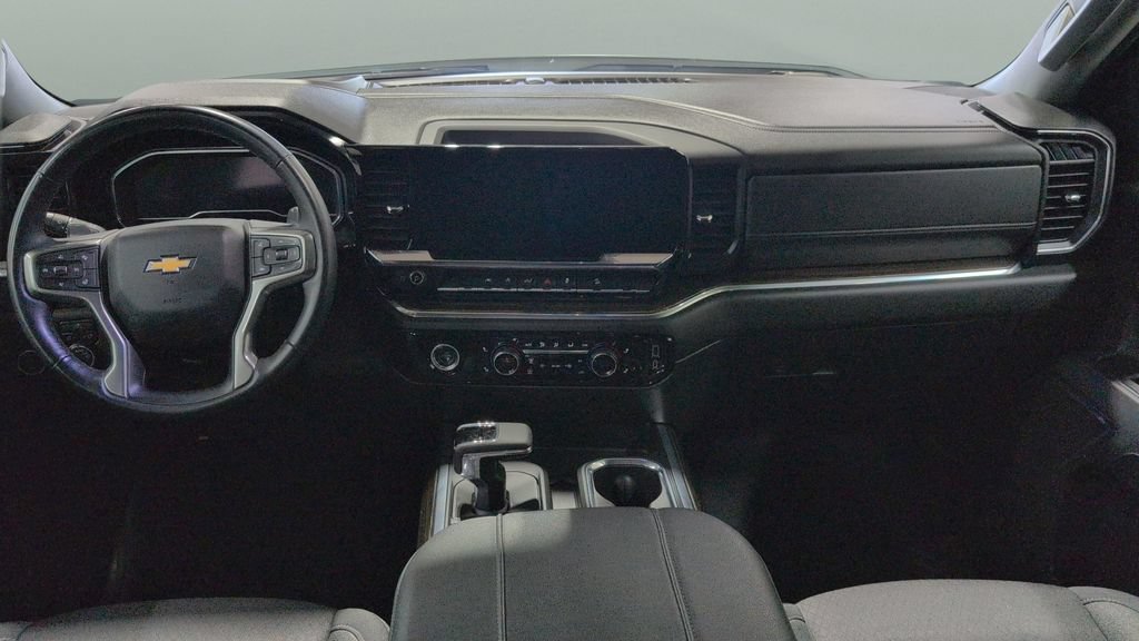 Used 2024 Chevrolet Silverado 1500 LT AWD/4WD image 20