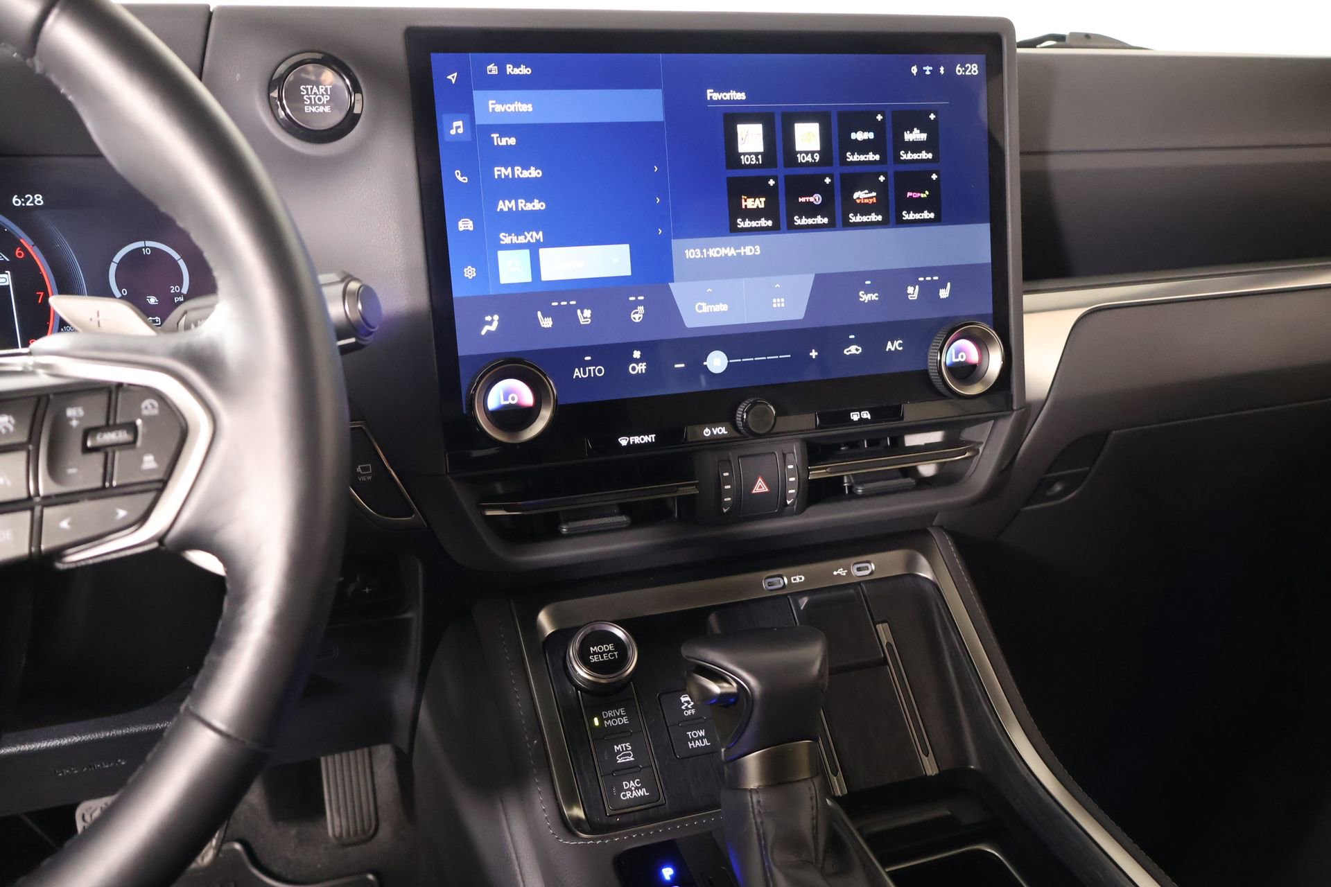 Used 2024 Lexus GX 550 AWD/4WD image 5