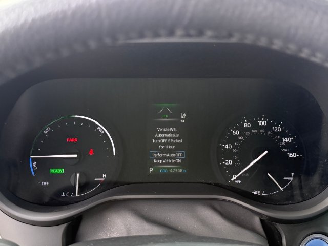 Used 2023 Toyota Sienna XLE FWD image 18
