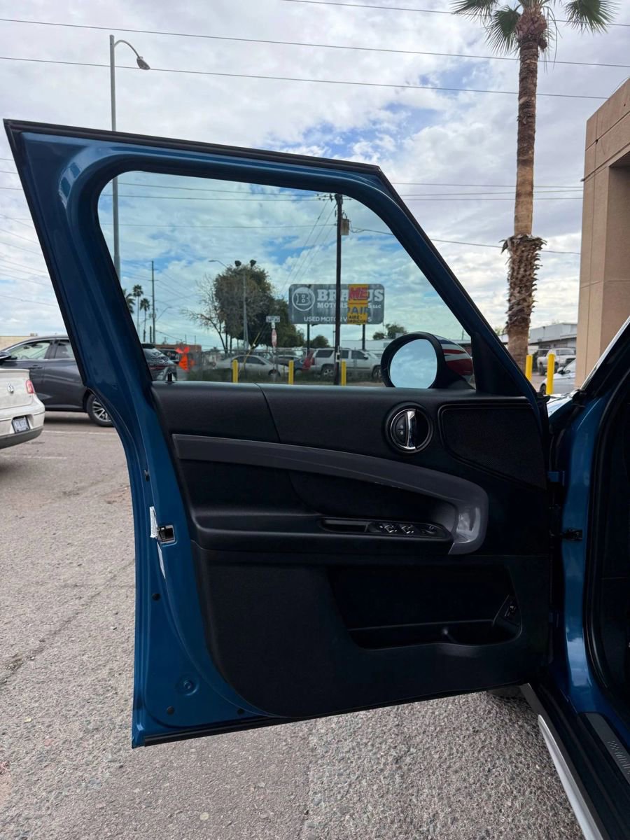 Used 2019 MINI Cooper Countryman S w/ Storage Package image 13