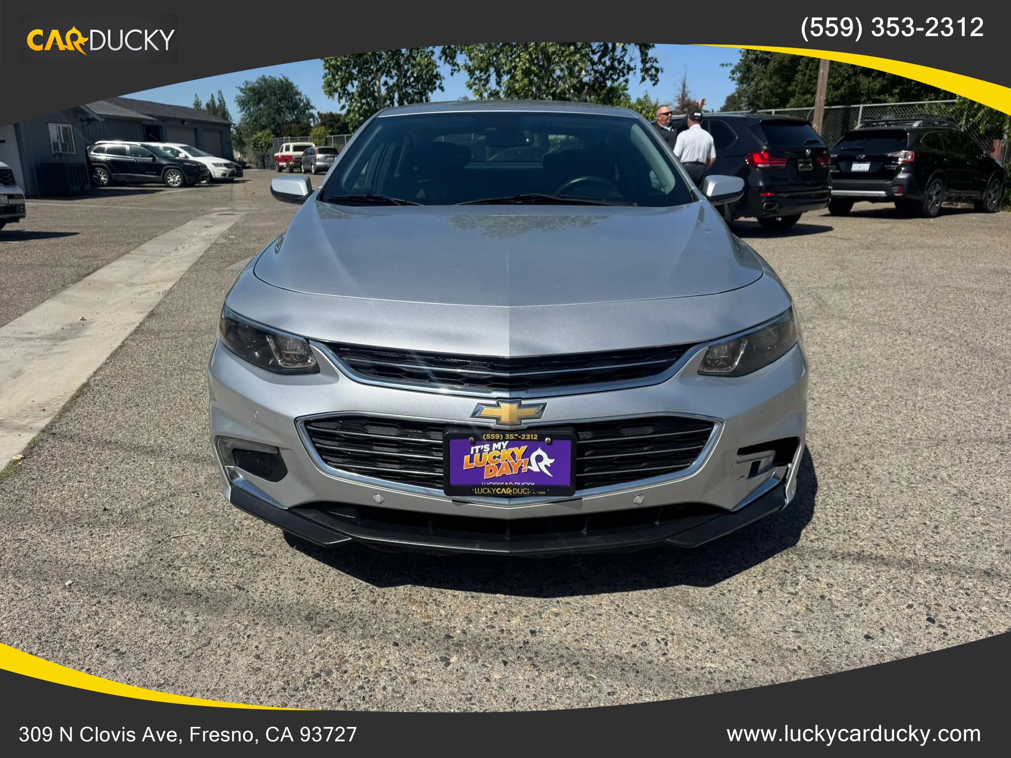Used 2017 Chevrolet Malibu LT w/ Driver Confidence Package FWD image 2