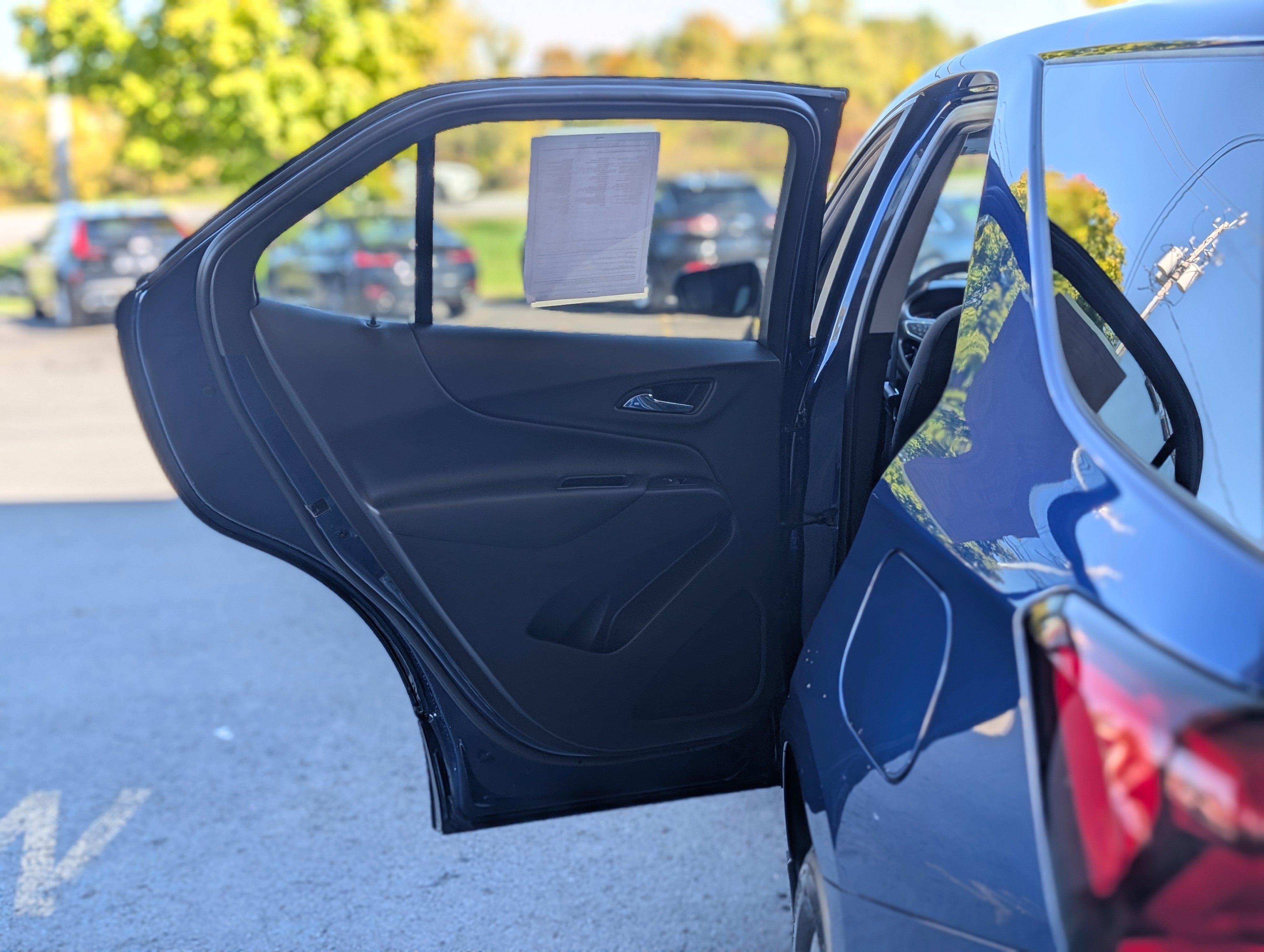 Used 2022 Chevrolet Equinox LT w/ LPO, Floor Liner Package image 29