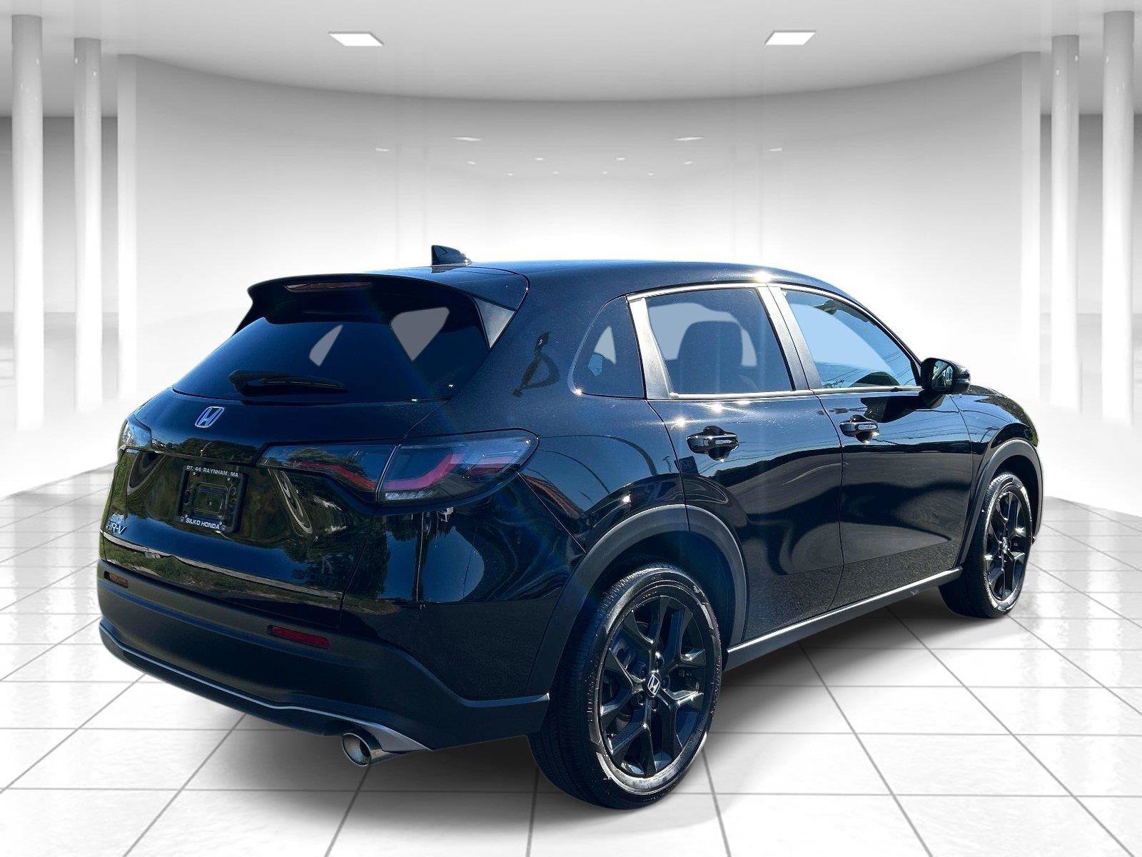 Used 2025 Honda HR-V Sport image 4
