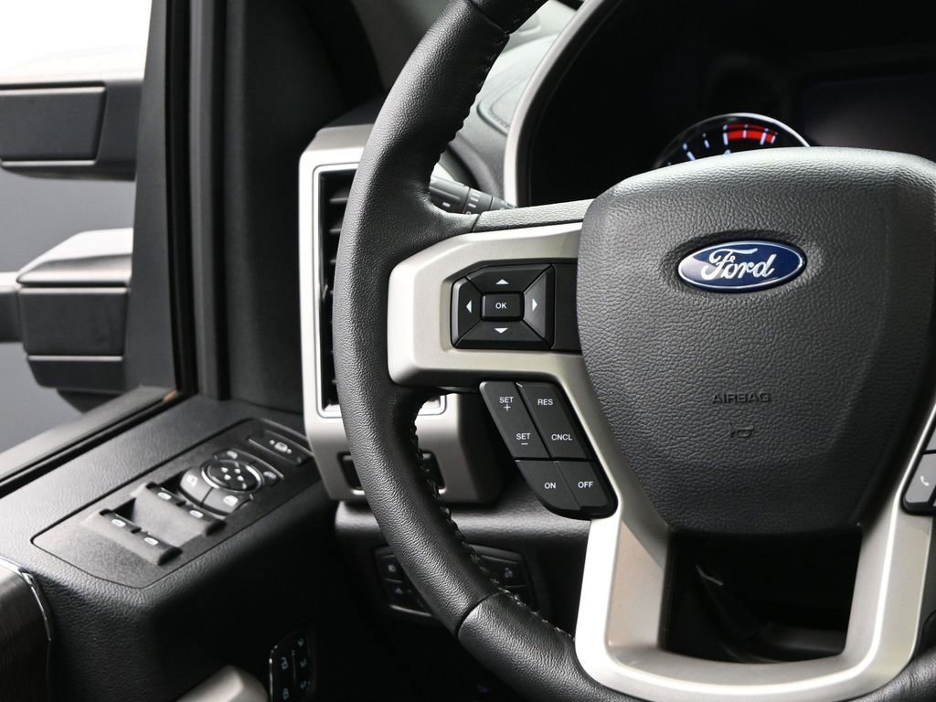 Used 2020 Ford F250 Lariat w/ Lariat Ultimate Package image 30