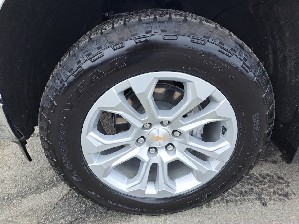 Certified 2025 Chevrolet Silverado 1500 LTZ w/ LTZ Premium Package image 22