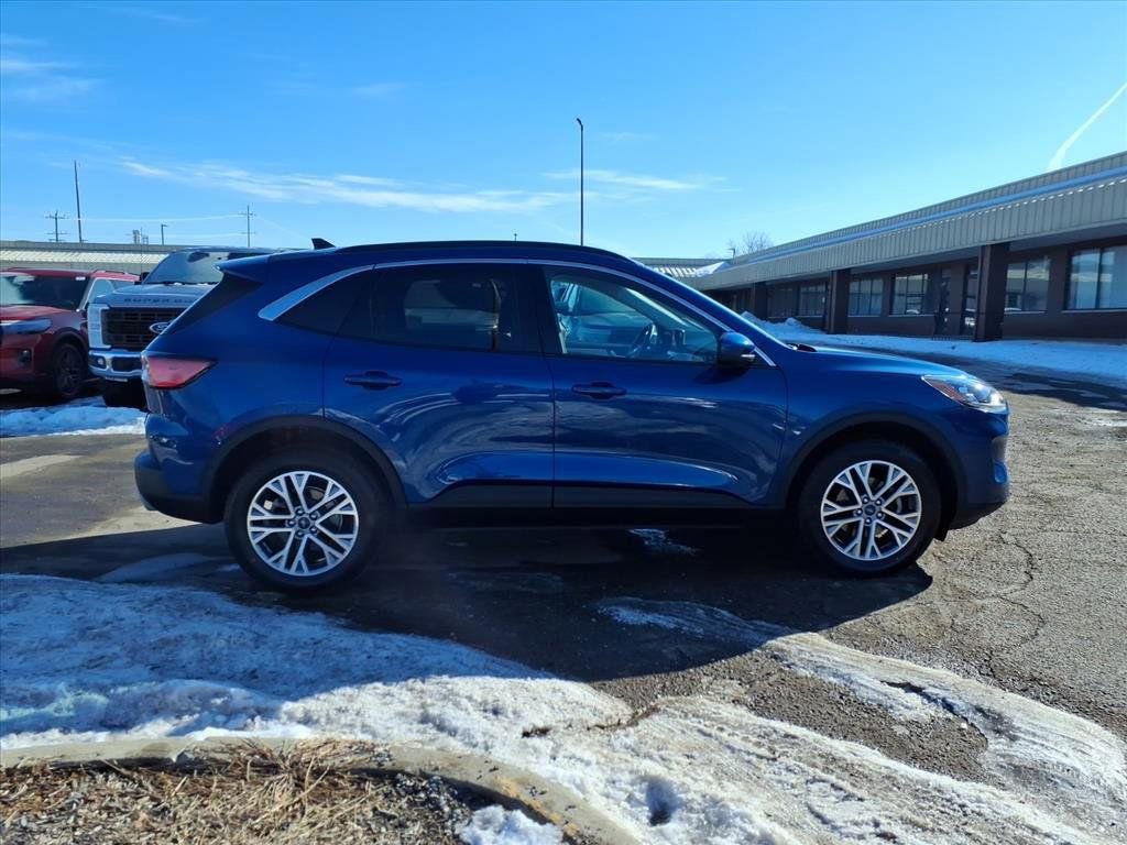 Used 2022 Ford Escape SEL image 6