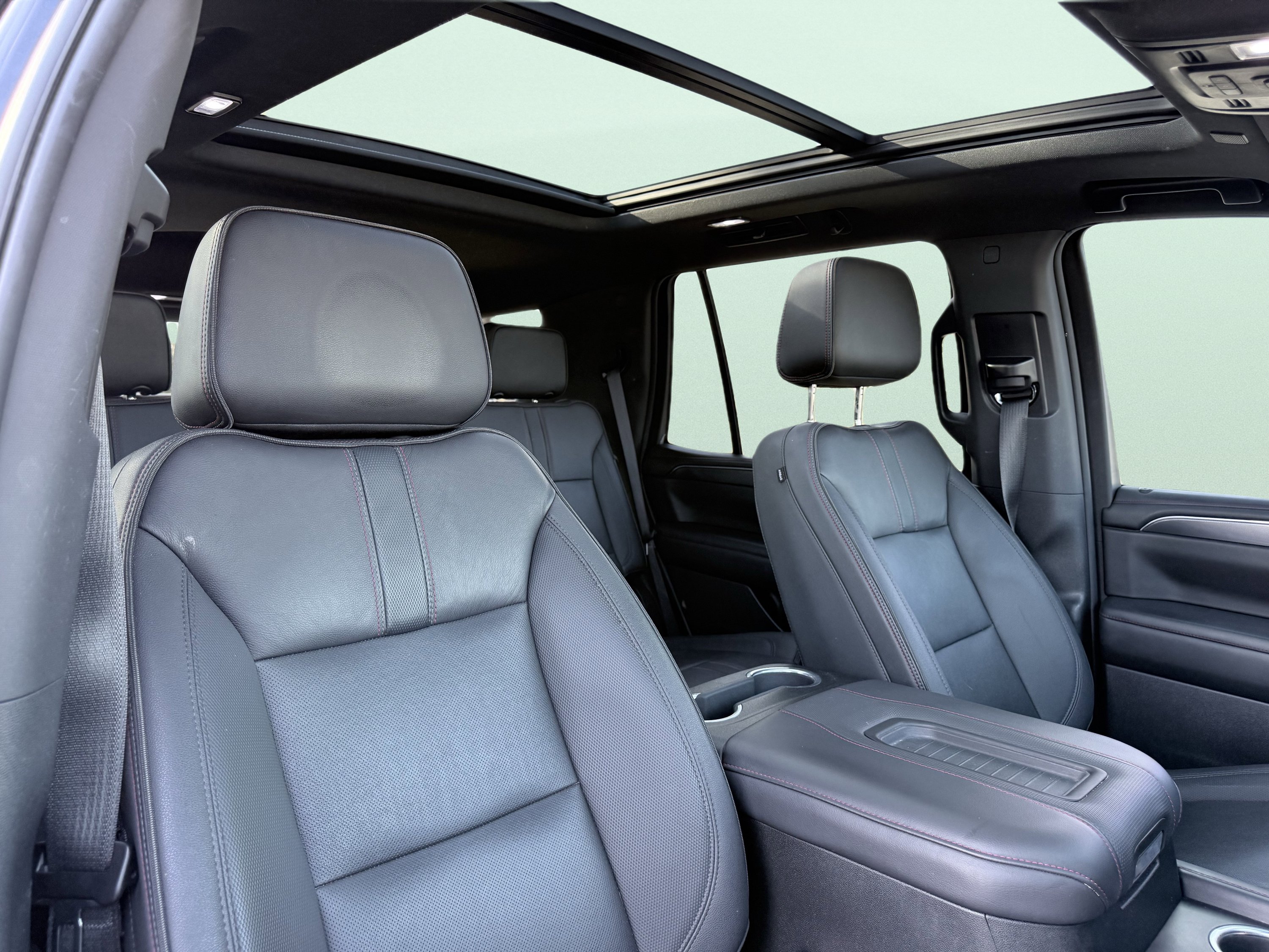 Used 2023 Chevrolet Tahoe RST w/ Luxury Package RWD image 51