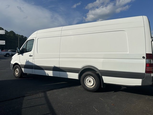 Used 2017 Freightliner Sprinter 2500 image 4
