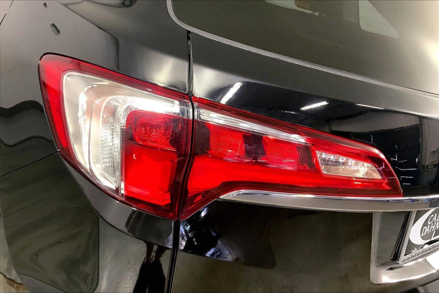 Used 2017 Acura RDX w/ AcuraWatch Plus Package FWD image 27