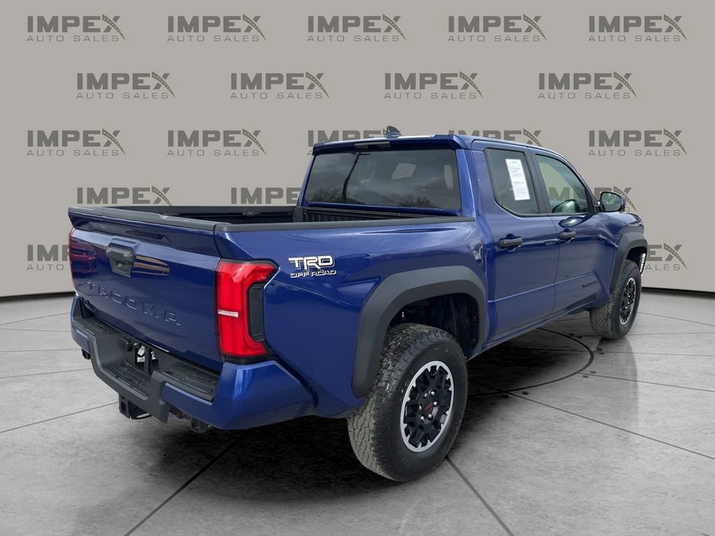 Used 2025 Toyota Tacoma TRD Off-Road AWD/4WD image 5