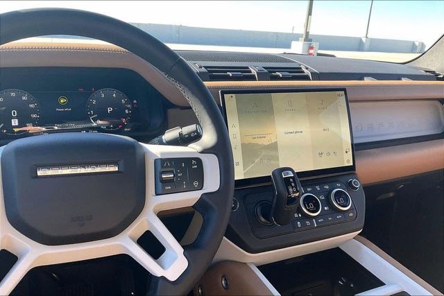 New 2026 Land Rover Defender 110 X-Dynamic SE image 6