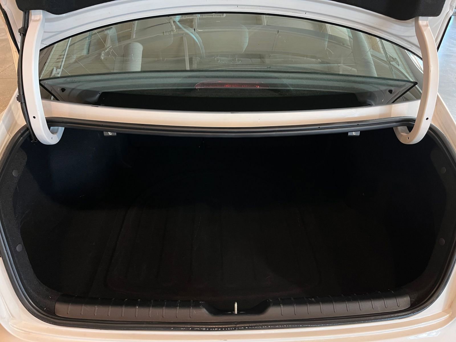 Used 2025 Kia K4 LXS image 30