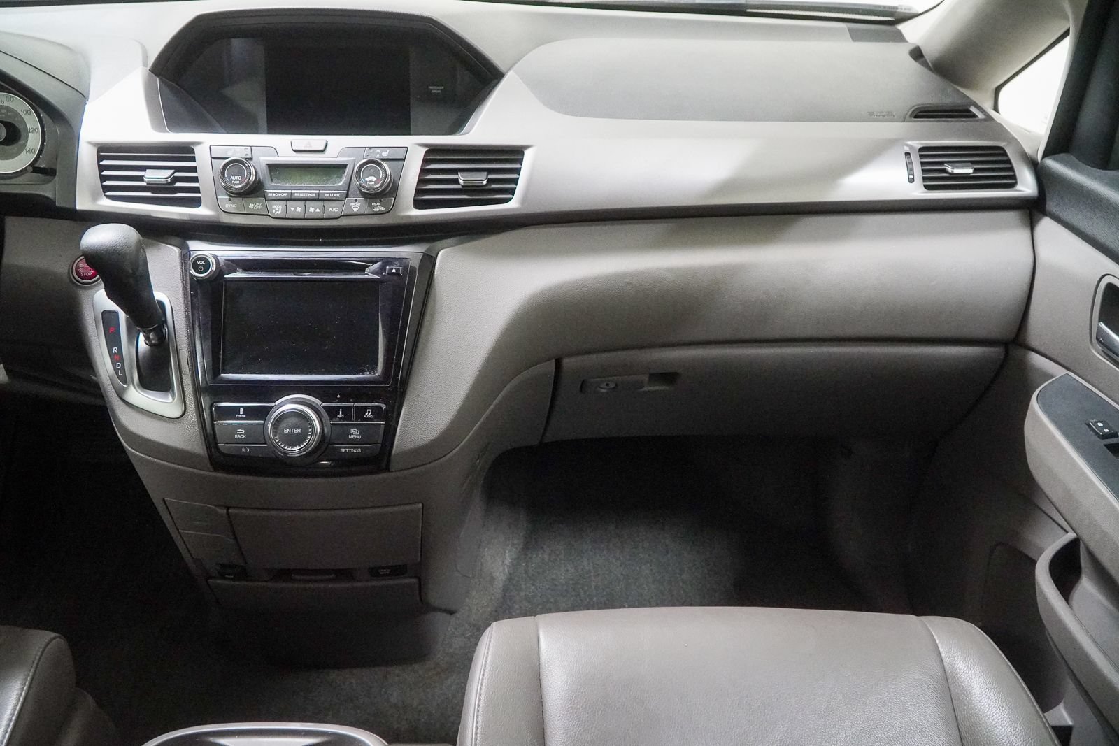 Used 2015 Honda Odyssey EX-L image 35