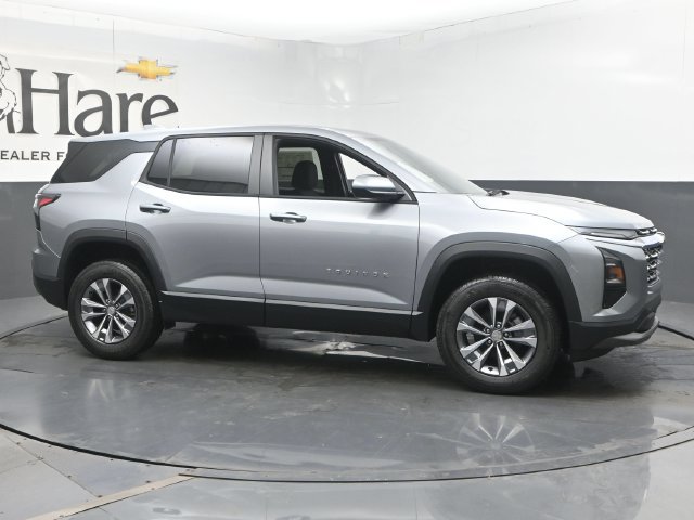New 2027 Chevrolet Equinox LT FWD image 1