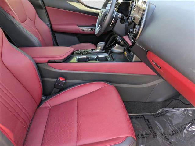 Used 2025 Lexus NX 250 FWD w/ Towing Package (2000 Lbs) image 19