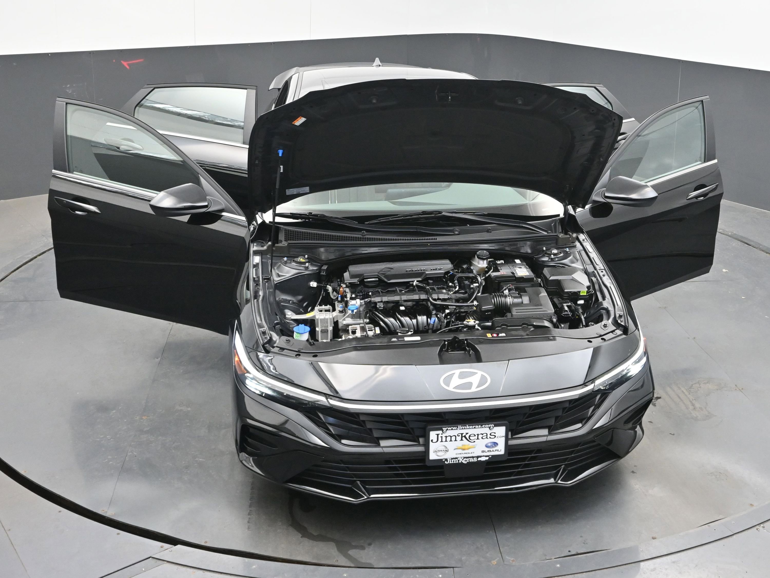 Used 2025 Hyundai Elantra SEL image 41