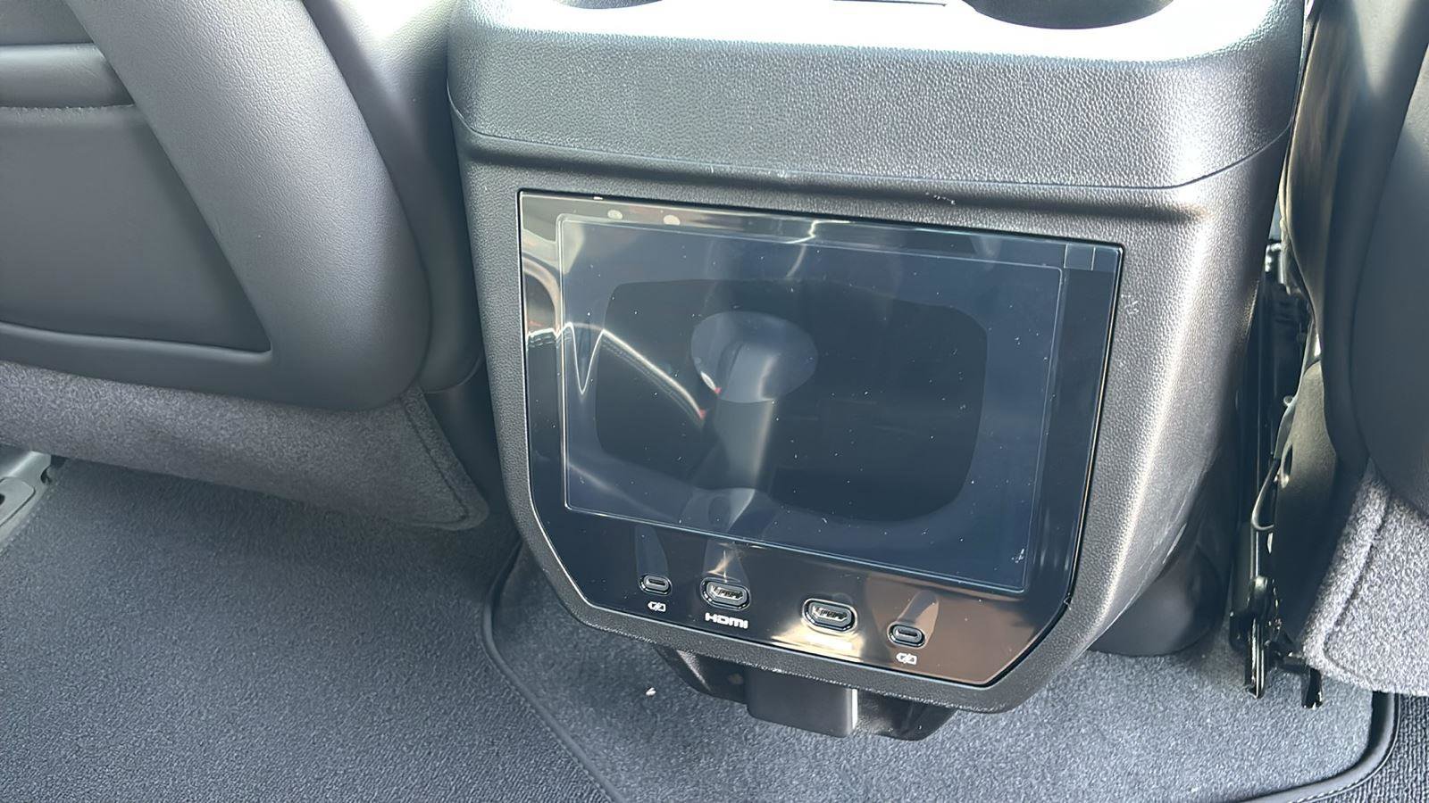 New 2026 GMC Yukon AT4 Ultimate image 26