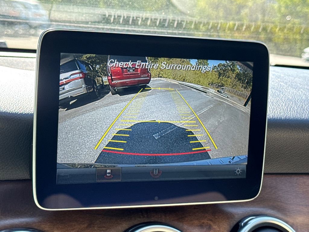 Used 2018 Mercedes-Benz GLA 250 image 32