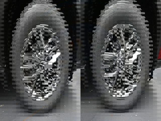 New 2026 Nissan Rogue S image 29