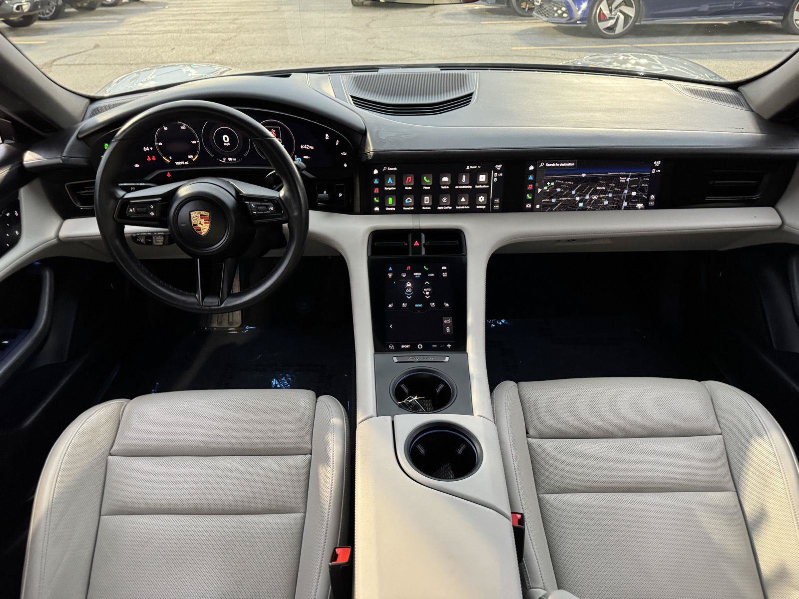 Used 2023 Porsche Taycan 4S w/ Premium Package AWD/4WD image 33