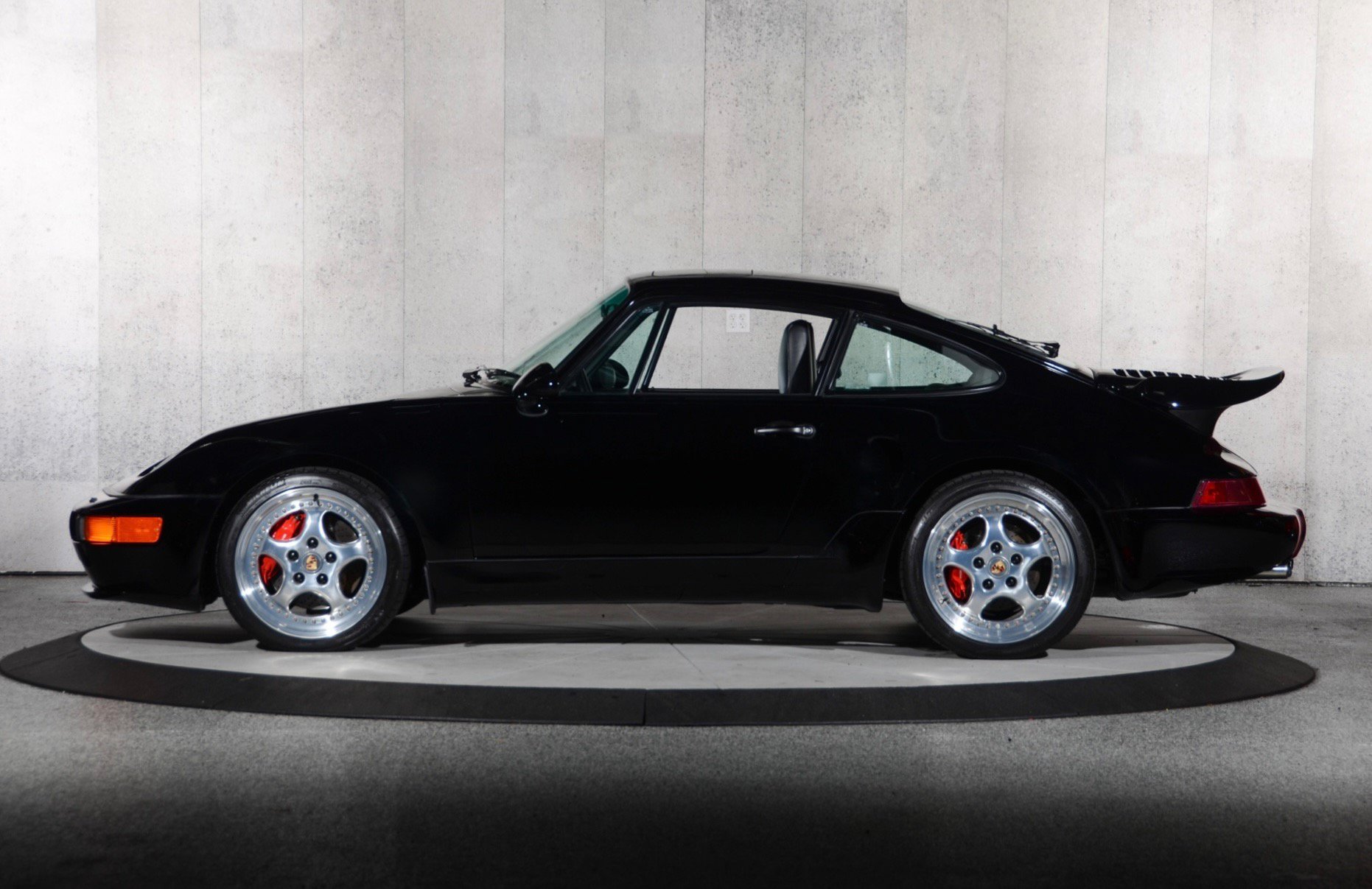 Used 1994 Porsche 911 Turbo RWD image 28