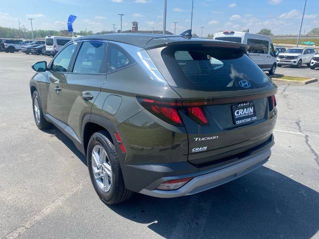 Used 2025 Hyundai Tucson SE image 4