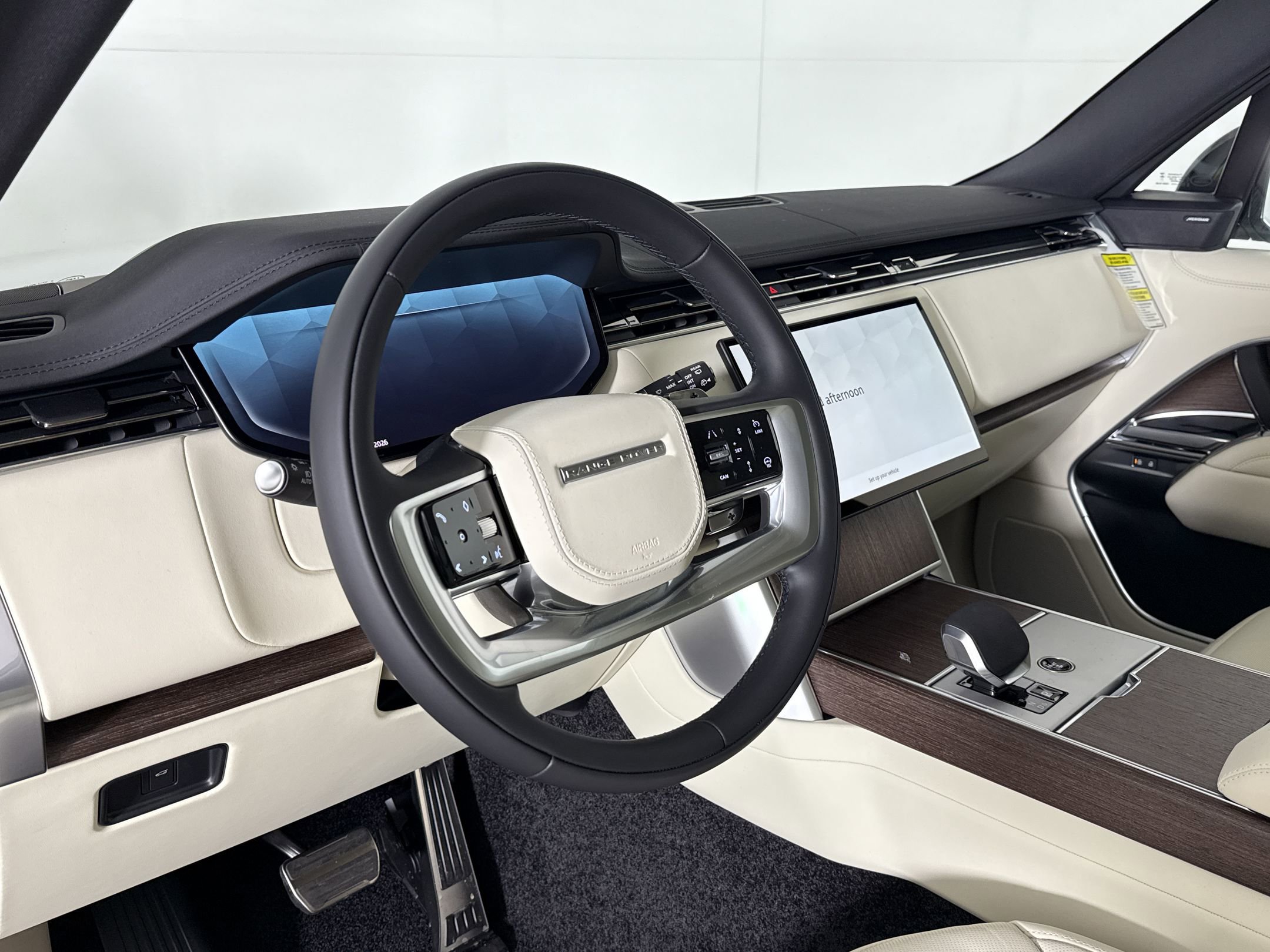 New 2026 Land Rover Range Rover SE AWD/4WD image 4