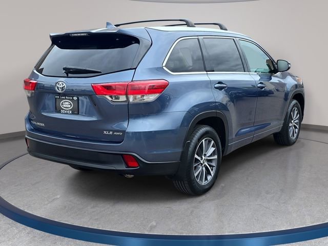Used 2018 Toyota Highlander XLE image 6