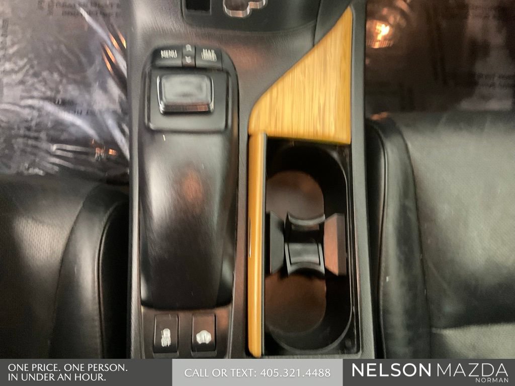 Used 2015 Lexus RX 450h AWD image 38
