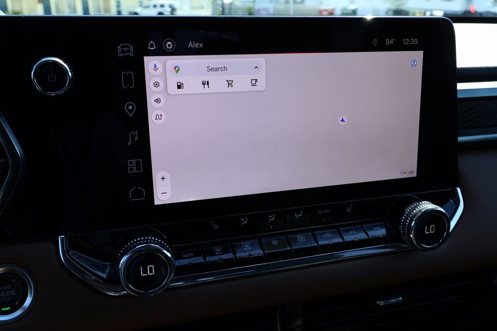 Used 2024 GMC Canyon AT4 image 3