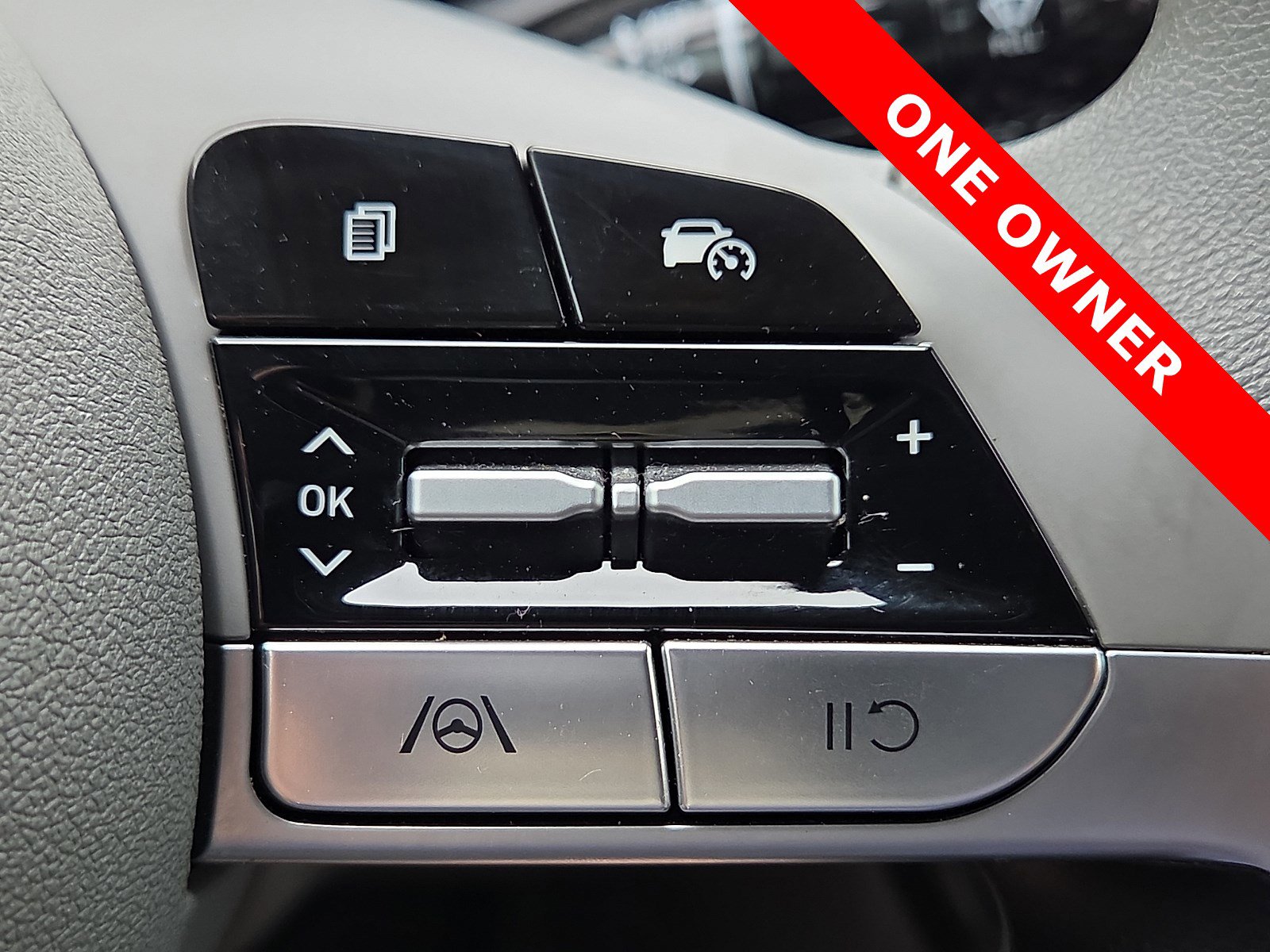 Used 2024 Hyundai Elantra SEL image 22