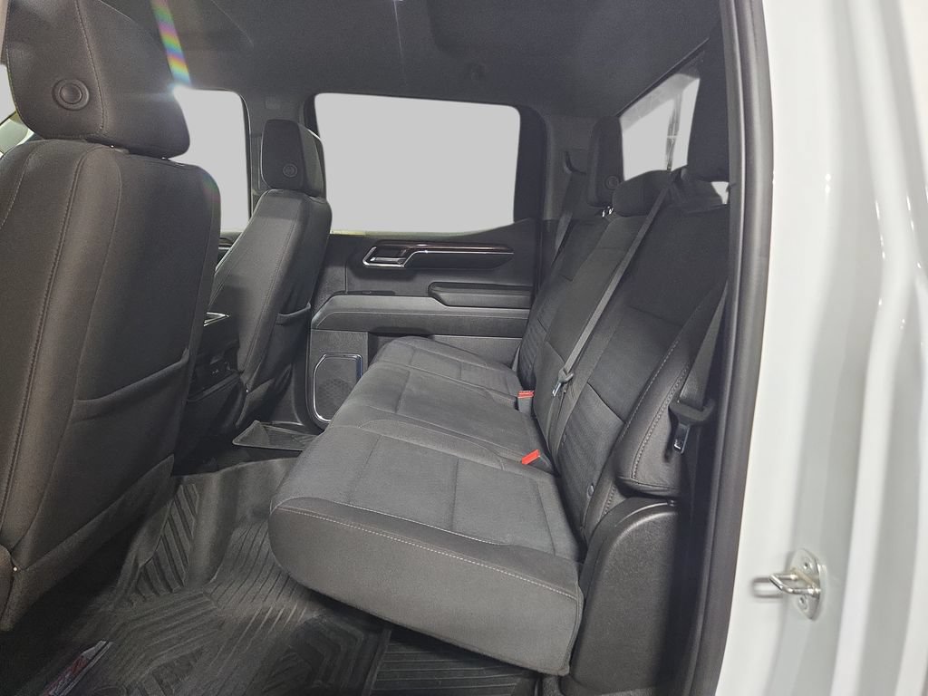 Used 2024 Chevrolet Silverado 1500 LT Trail Boss w/ Protection Package AWD/4WD image 15