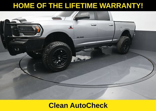 Used 2022 RAM 2500 Big Horn w/ Night Edition AWD/4WD image 2