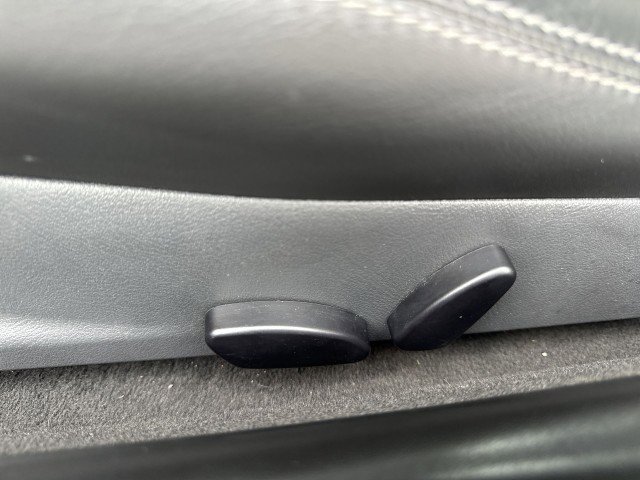 Used 2004 Chrysler Crossfire Coupe image 14