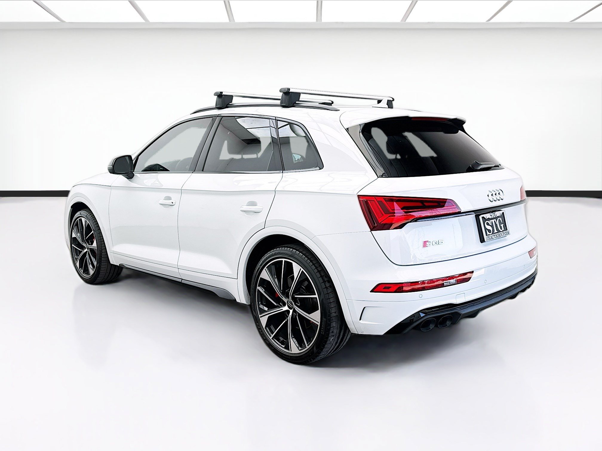 Used 2021 Audi SQ5 Premium Plus w/ Premium Plus Package AWD/4WD image 6