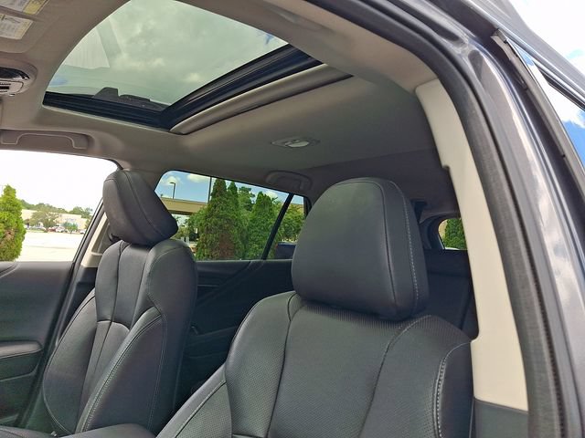 Used 2023 Subaru Outback Touring AWD/4WD image 13
