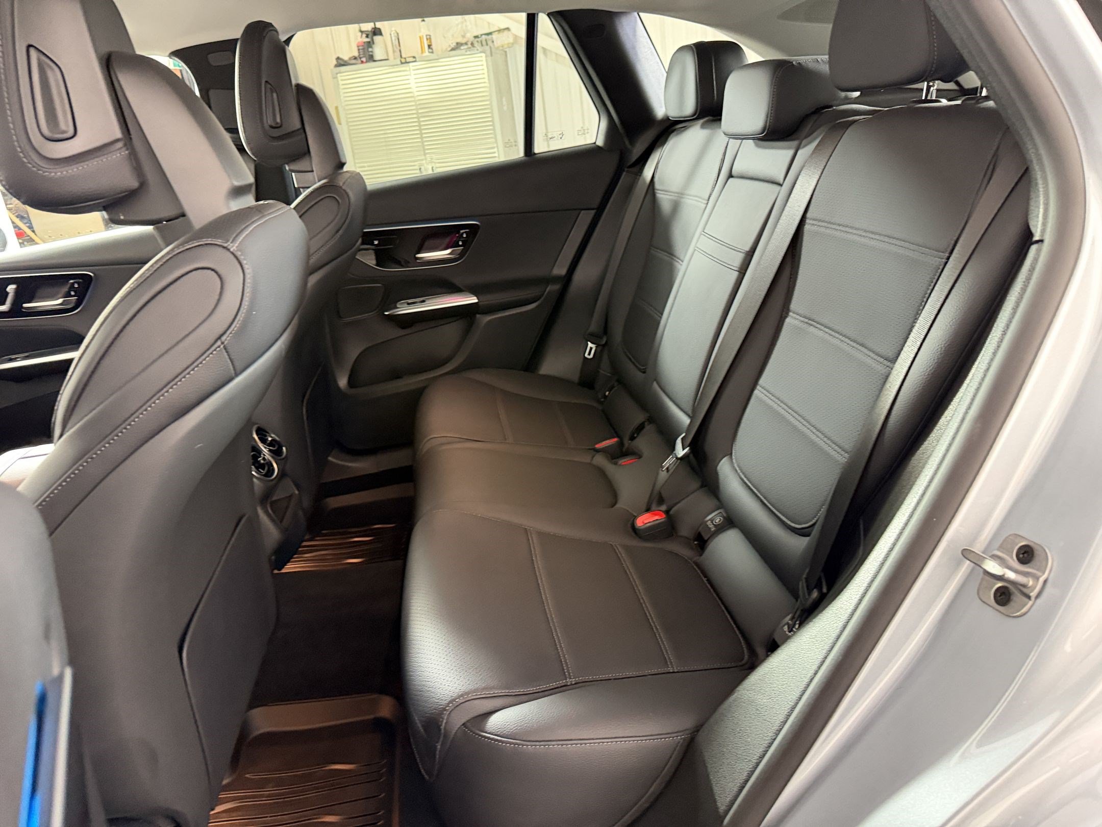 Certified 2025 Mercedes-Benz GLC 350e 4MATIC image 23