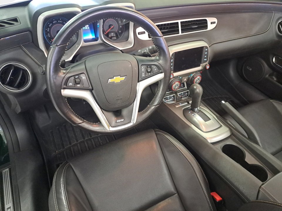 Used 2015 Chevrolet Camaro SS w/ Green Flash Special Edition RWD image 9