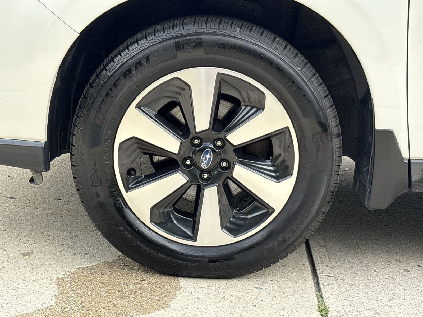 Used 2017 Subaru Forester 2.5i Premium w/ Rugged Package #1 AWD/4WD image 17