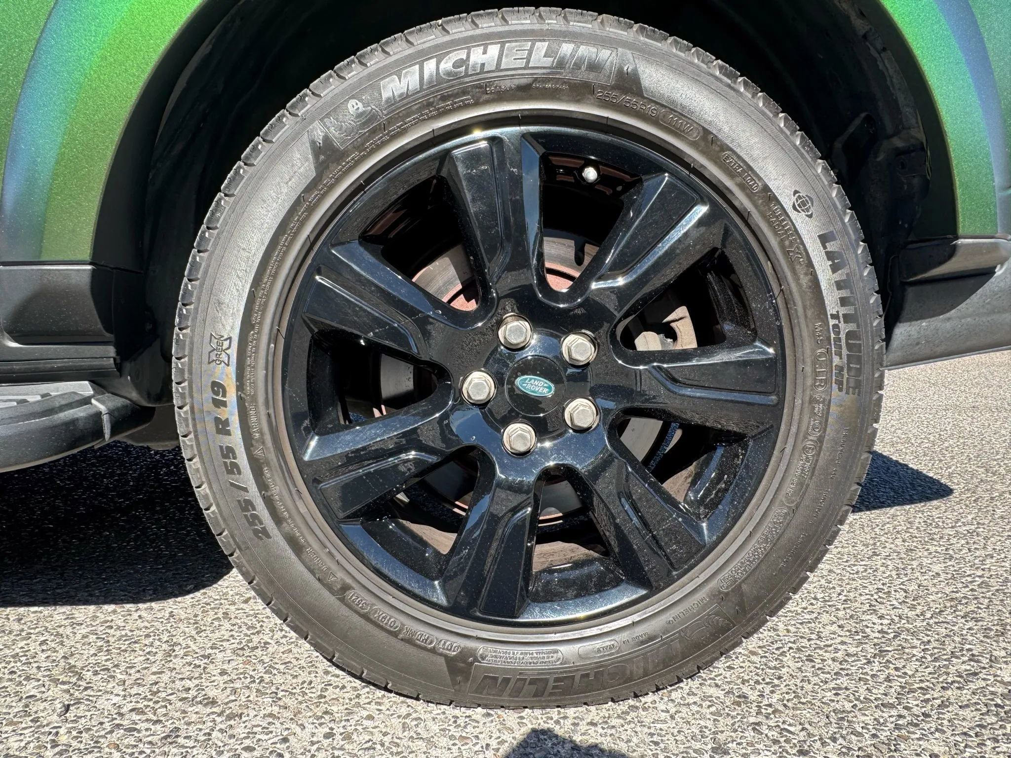 Used 2015 Land Rover LR4 HSE image 10