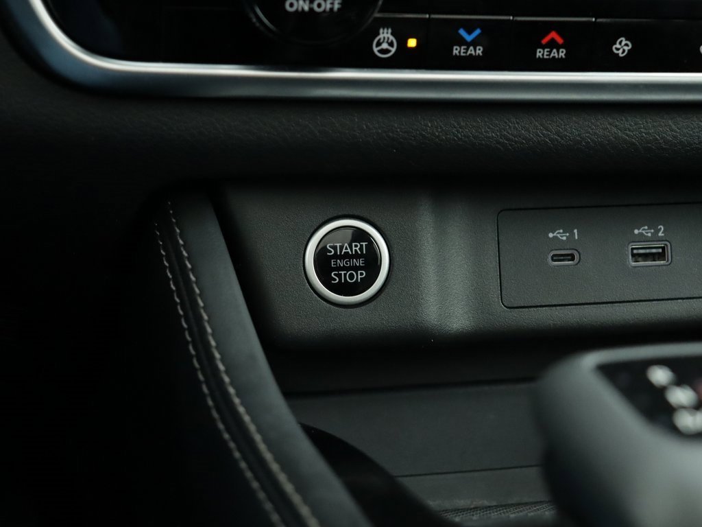 Used 2023 Nissan Rogue SL w/ SL Premium Package image 19