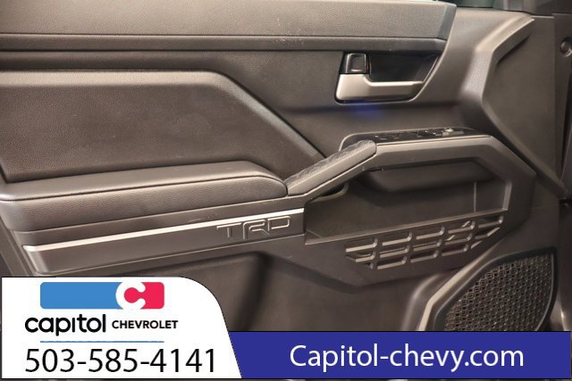 Used 2024 Toyota Tacoma TRD Sport w/ TRD Sport Premium Package AWD/4WD image 10